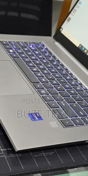New Laptop HP 32GB Intel Core i9 SSD 512GB
