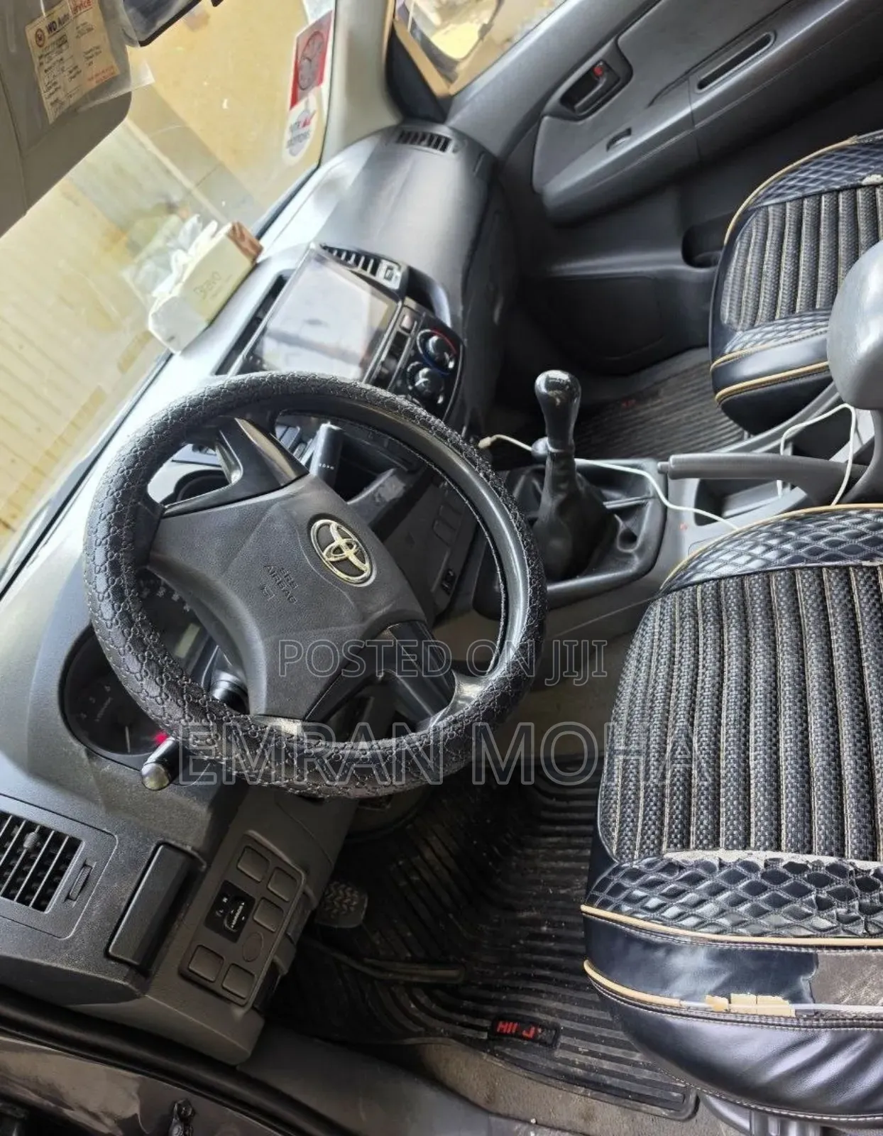 Toyota Hilux 2012 Gray