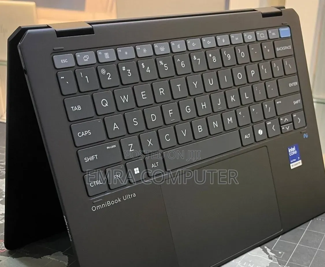 New Laptop HP 32GB Intel Core Ultra 7 SSD 1T