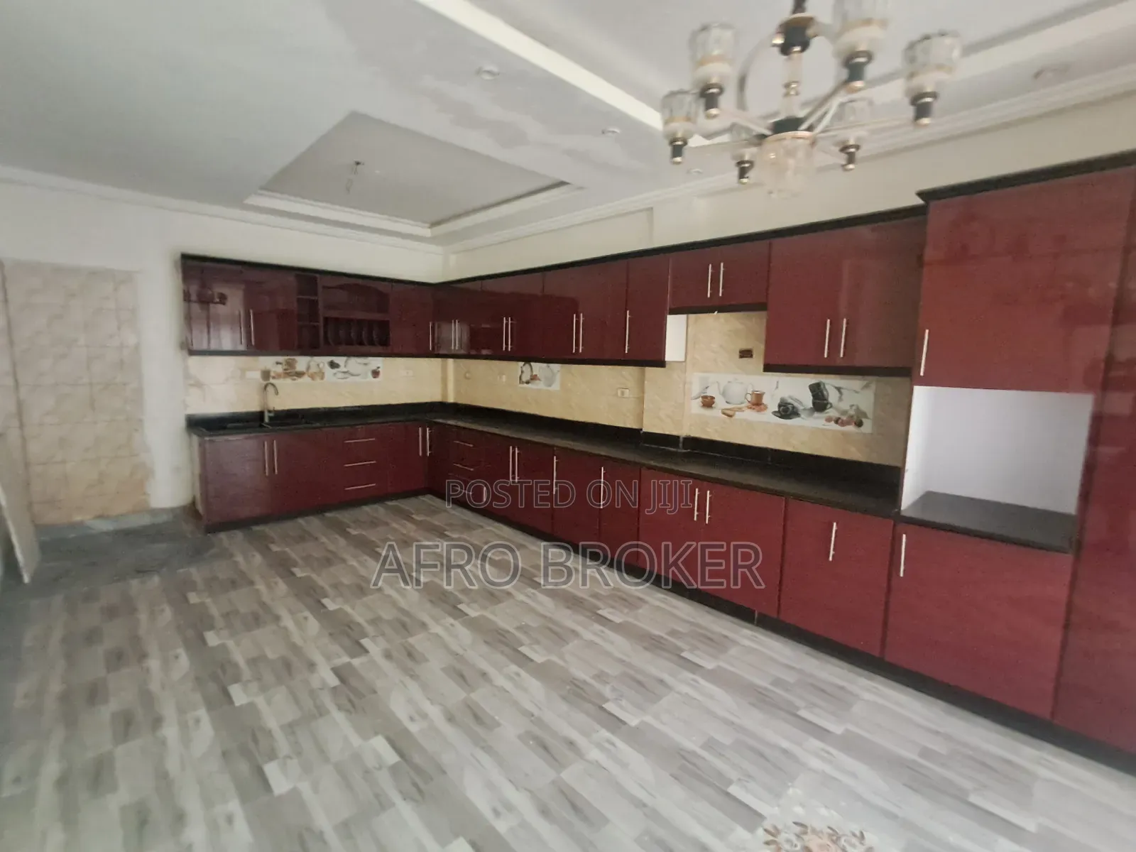 Furnished 5bdrm House in Alem Bank, Akaky Kaliti for sale