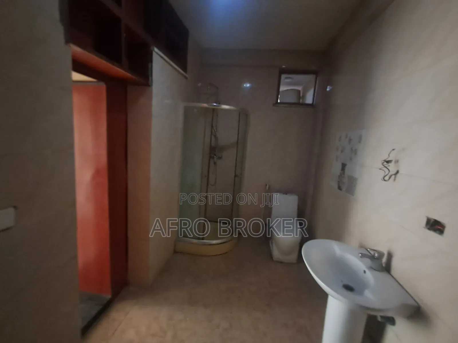 Furnished 5bdrm House in Alem Bank, Akaky Kaliti for sale