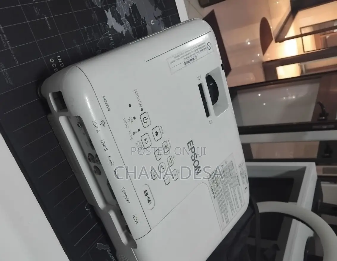 Epson EB-S41