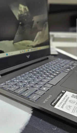New Laptop HP Victus 15 16GB AMD Ryzen 7 SSD 512GB