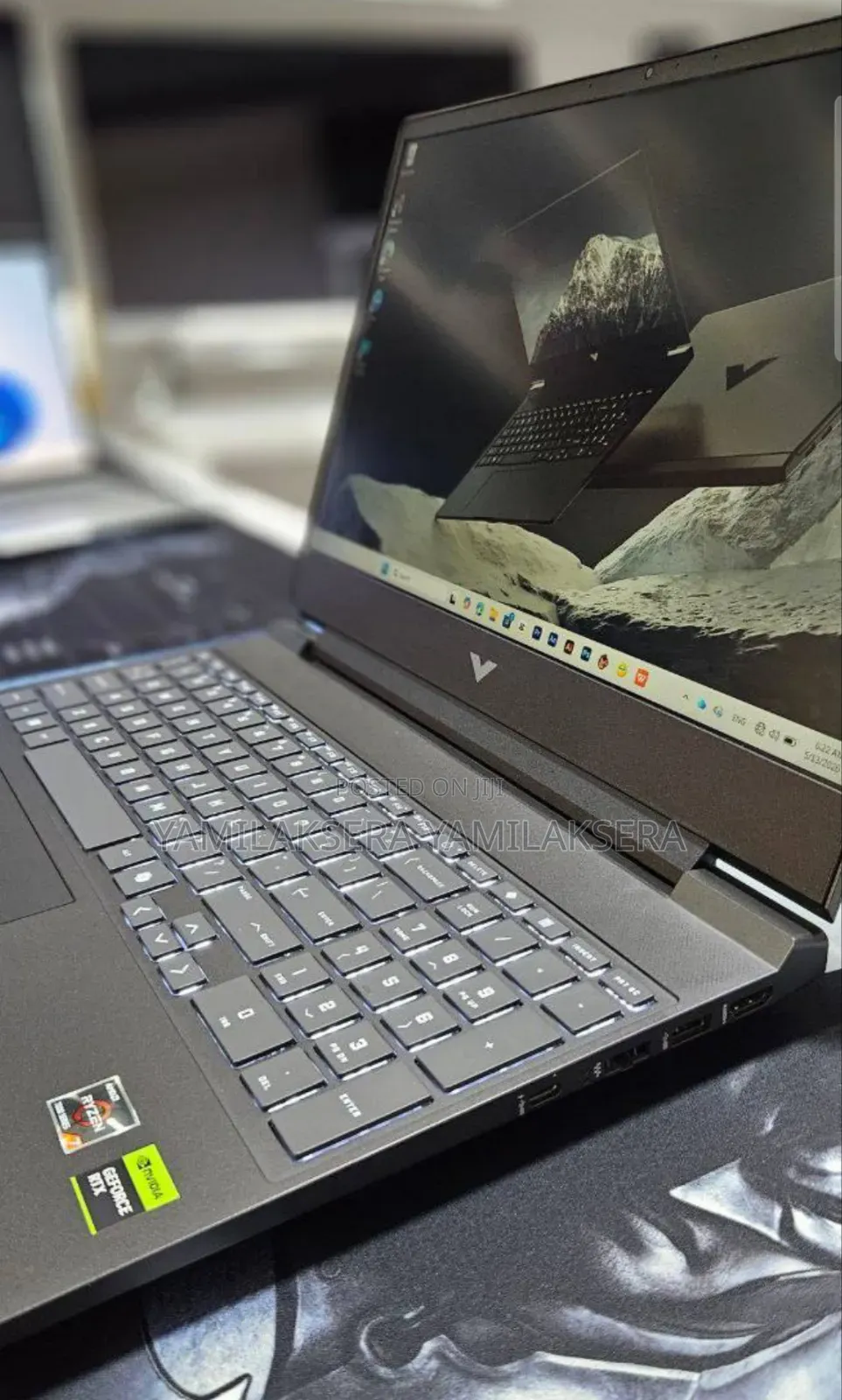 New Laptop HP Victus 15 16GB AMD Ryzen 7 SSD 512GB