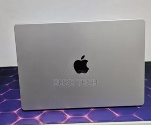New Laptop Apple MacBook Pro 2024 M4 16GB Apple M4 Pro SSD 512GB