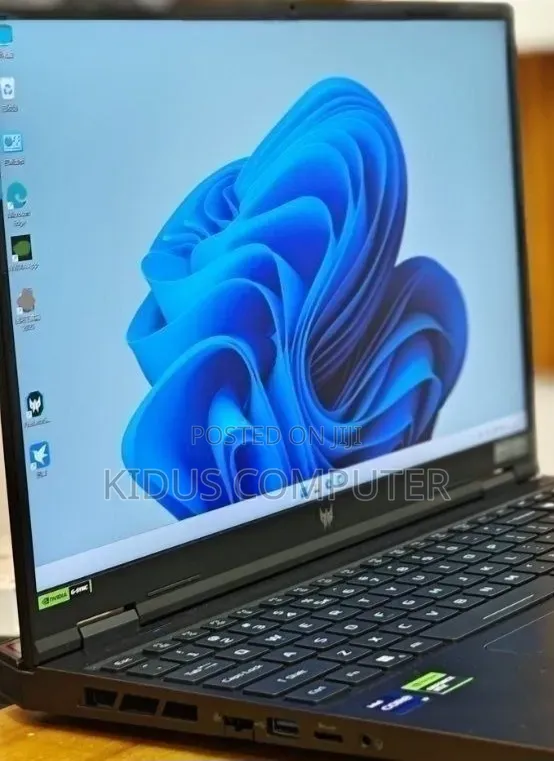 New Laptop Acer Predator Helios Neo 16 16GB Intel Core i9 SSD 1T