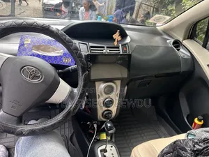 Toyota Yaris 2008 Silver