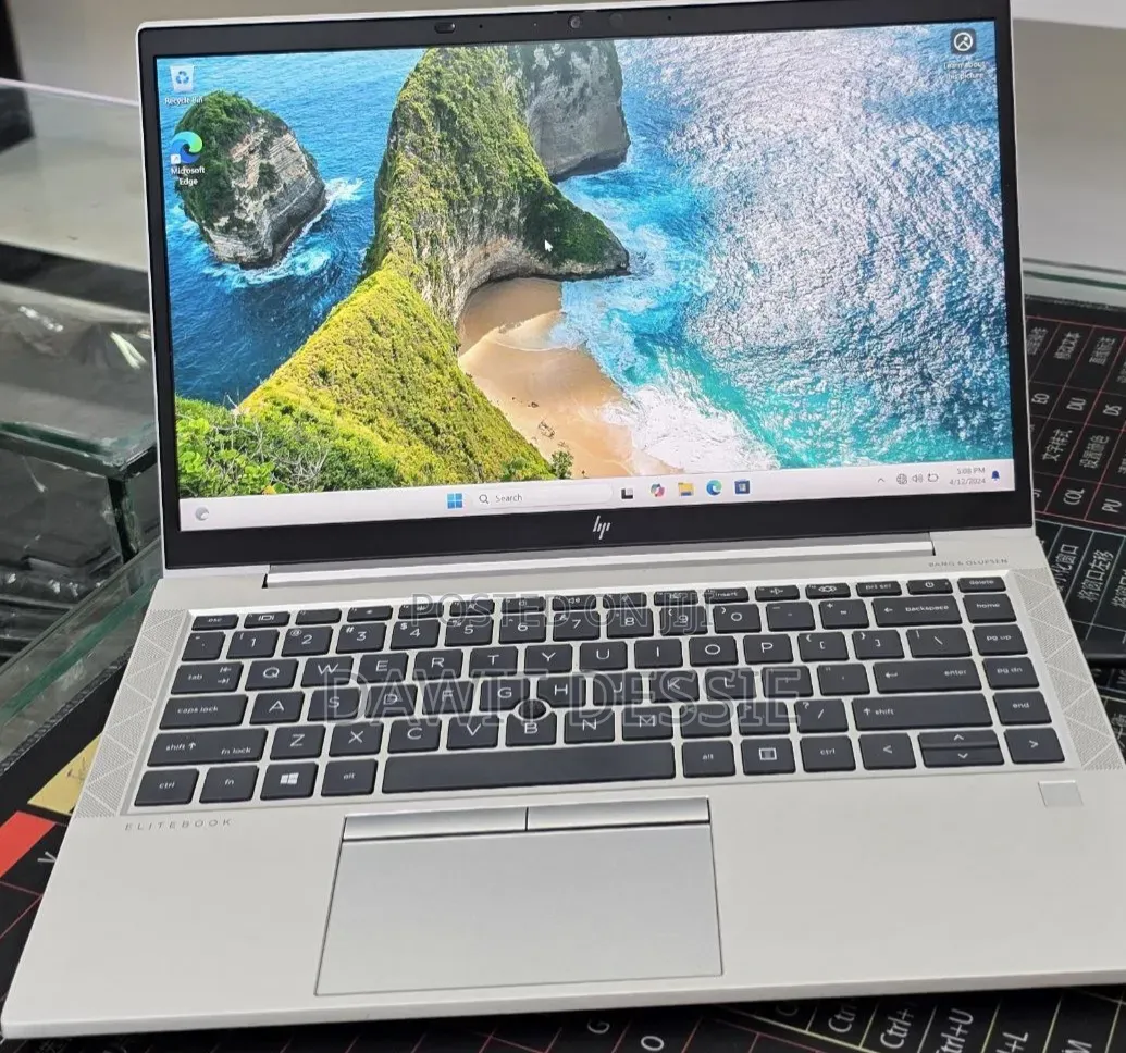 New Laptop HP EliteBook 845 G7 16GB AMD Ryzen 5 SSD 512GB
