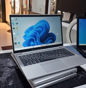 New Laptop HP EliteBook 840 G7 8GB Intel Core i5 SSD 512GB