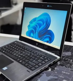 New Laptop HP 430 G5 8GB Intel Core i7 SSD 256GB