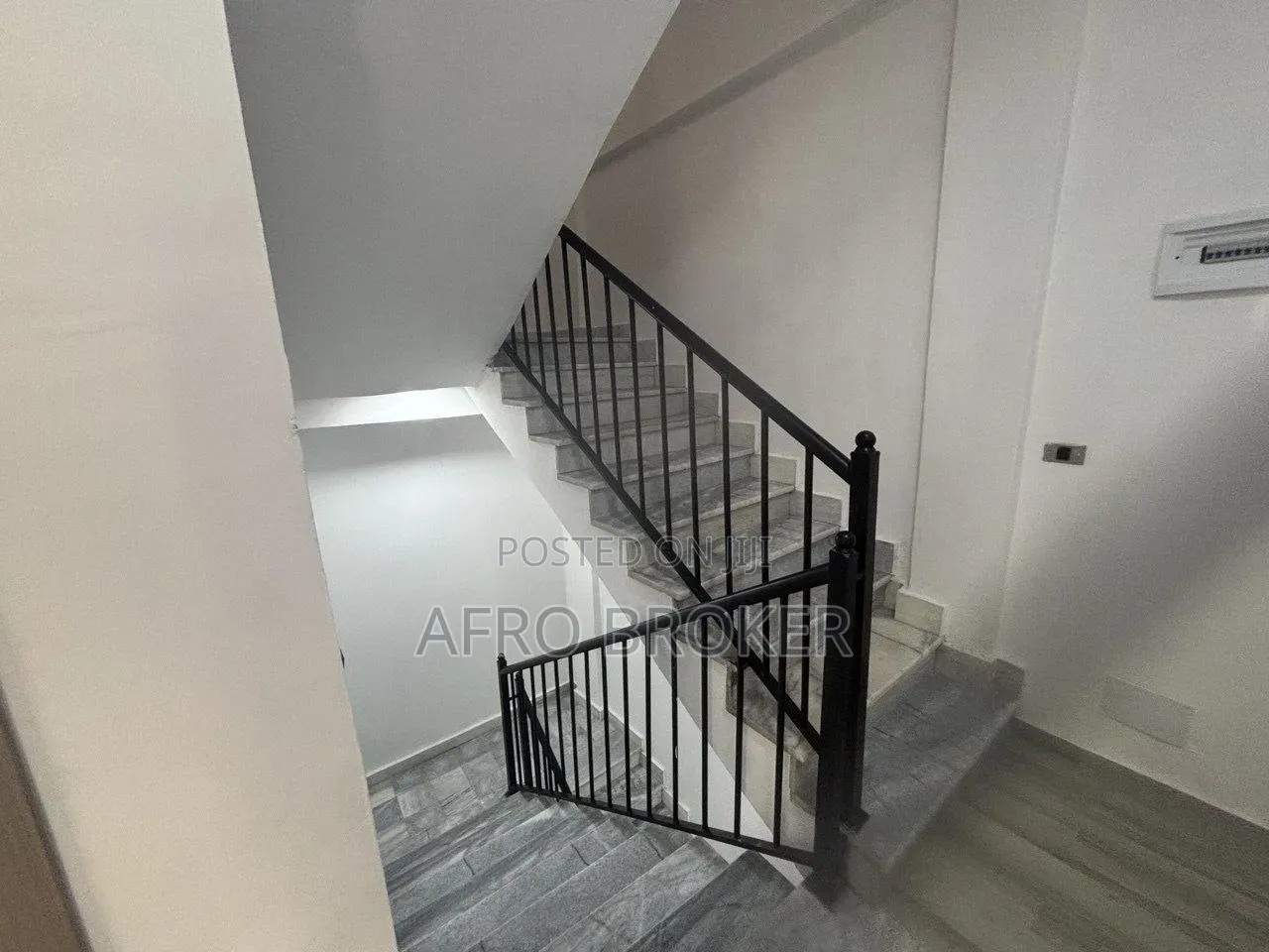 Furnished 5bdrm House in Selam Hinta, Akaky Kaliti for sale