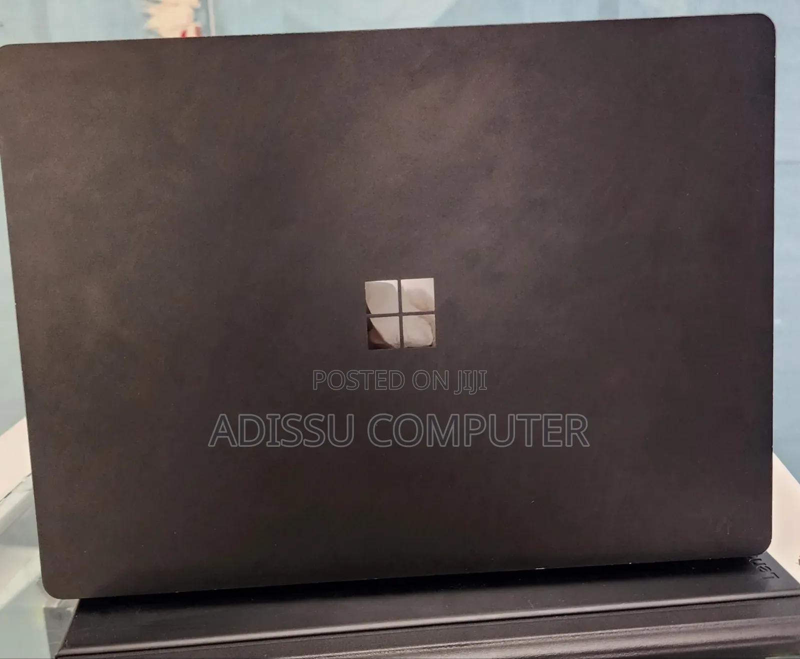 New Laptop Lenovo Legion 5 8GB Intel Core i5 SSD 256GB