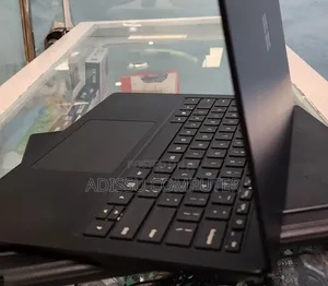 New Laptop Lenovo Legion 5 8GB Intel Core i5 SSD 256GB