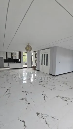 Furnished 6bdrm Townhouse/Terrace in ግል, Nifas Silk-Lafto for sale