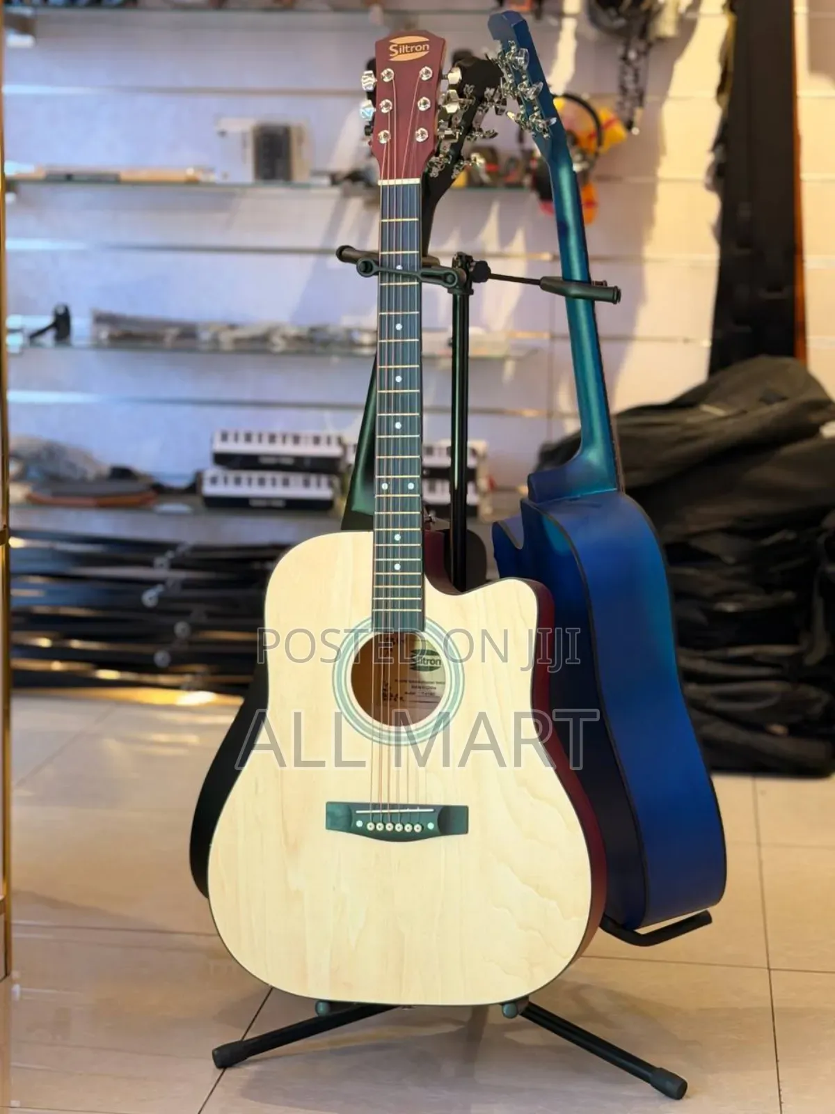Available Guitar VMODEL: Siltron