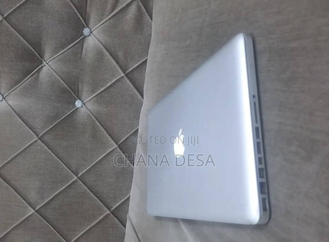 New Laptop Apple MacBook Pro 2012 4GB Intel Core i5 HDD 500GB