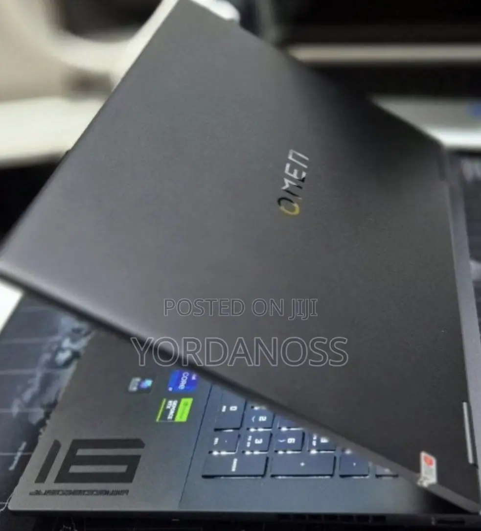 New Laptop HP Omen 16 16GB Intel Core i9 SSD 1T