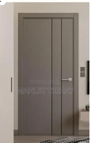 Crown Doors