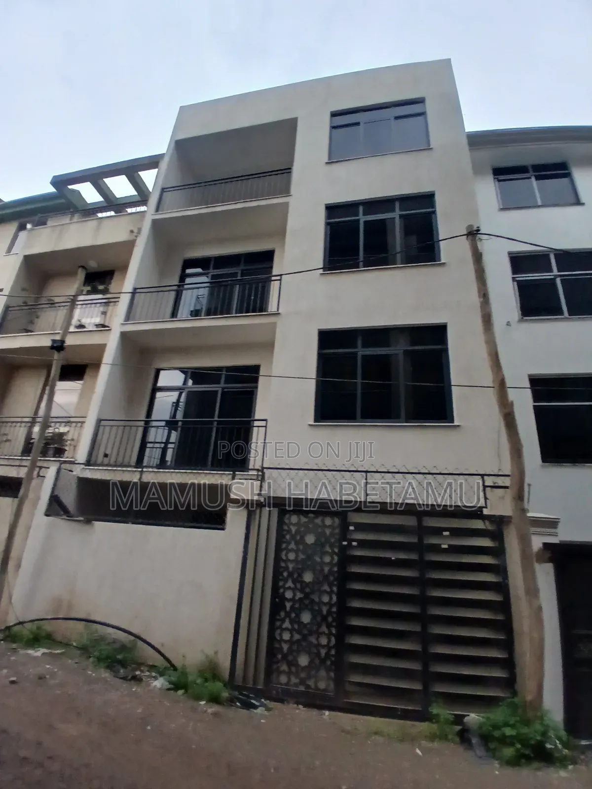 Furnished 6bdrm House in 72ማህበር, Nifas Silk-Lafto for sale