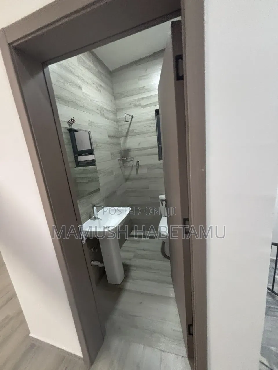 Furnished 6bdrm House in 72ማህበር, Nifas Silk-Lafto for sale
