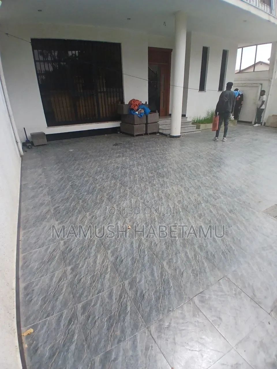 Furnished 6bdrm House in የግል, Nifas Silk-Lafto for sale