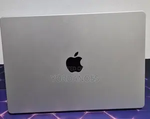 New Laptop Apple MacBook Pro 2024 M4 16GB Apple M4 SSD 512GB