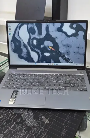 New Laptop Lenovo Ideapad 3 8GB Intel Core i5 SSD 512GB