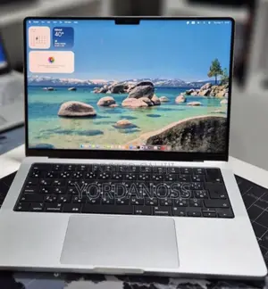 New Laptop Apple MacBook Pro 2024 M4 16GB Apple M4 SSD 512GB
