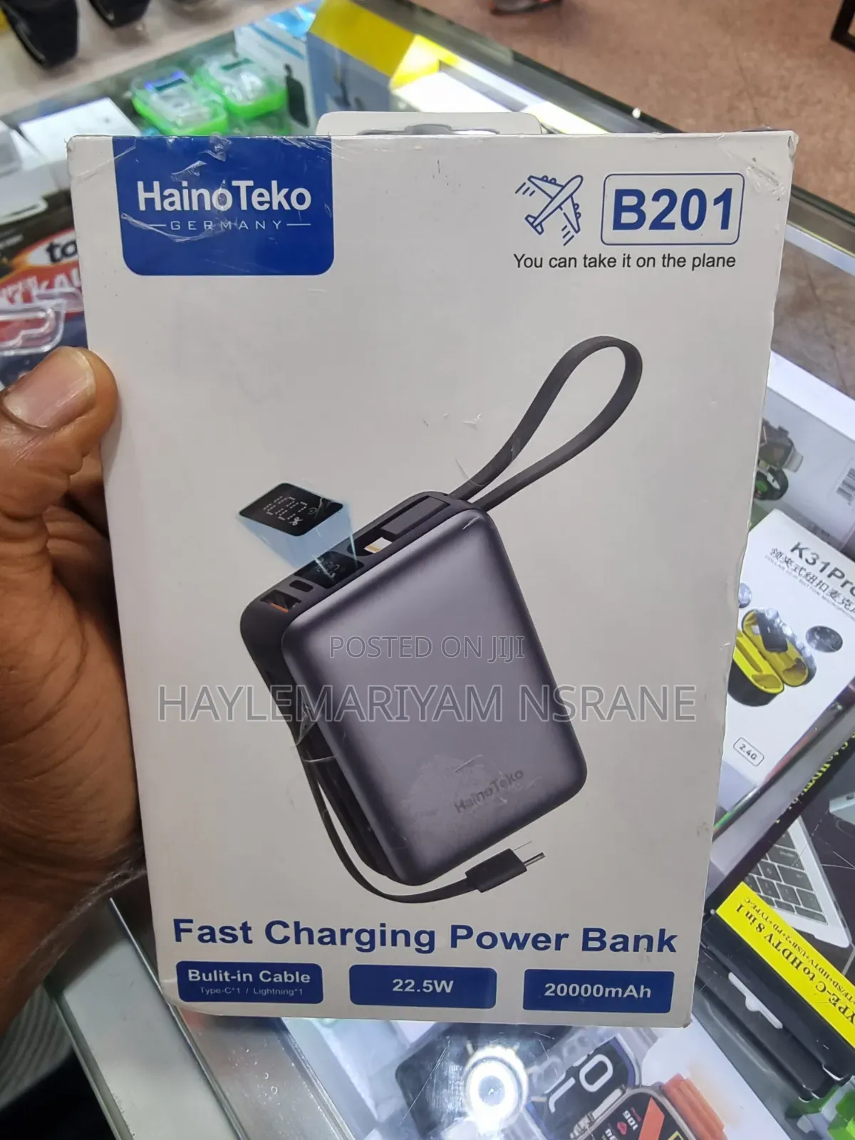 B201 20000mAh 22.5W Fast Charging Power Bank With Built-in Cables