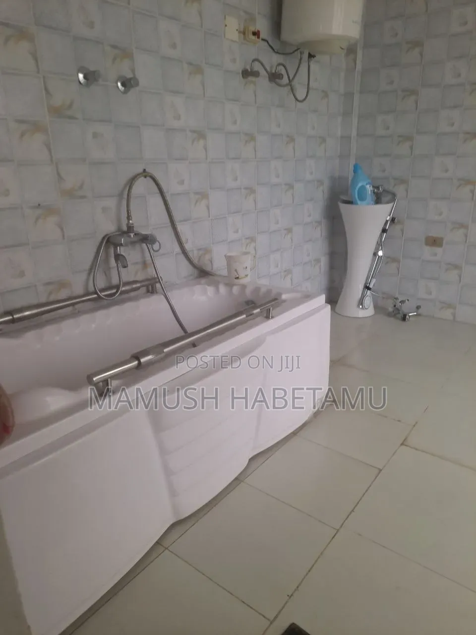 Furnished 6bdrm House in የግል, Nifas Silk-Lafto for sale