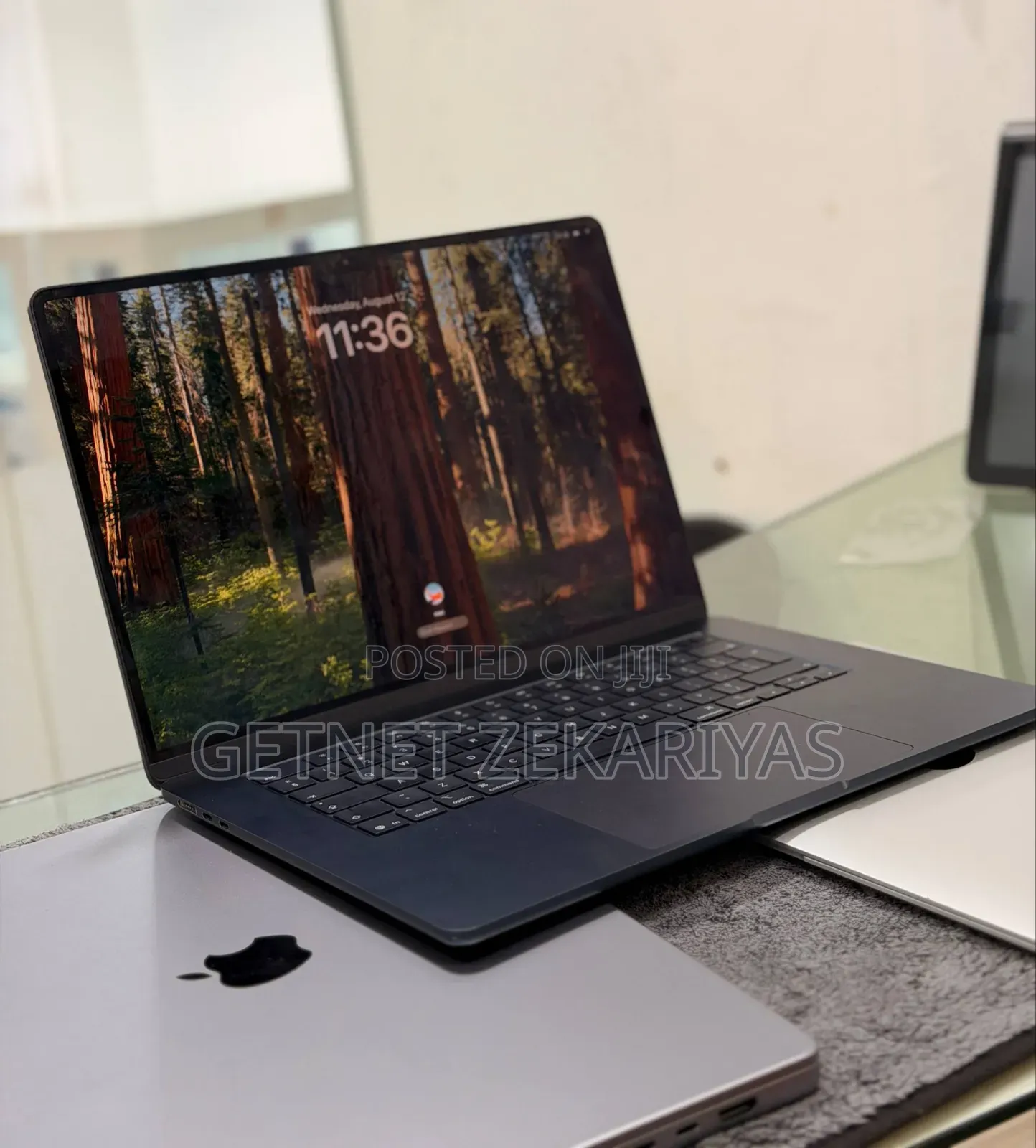 New Laptop Apple MacBook Air 2025 M4 16GB Apple M4 SSD 256GB