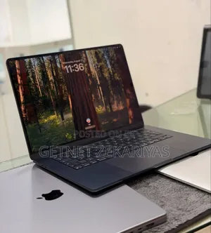 New Laptop Apple MacBook Air 2025 M4 16GB Apple M4 SSD 256GB