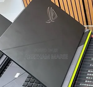 New Laptop Asus ROG Strix G15 16GB Intel Core i9 SSD 1T