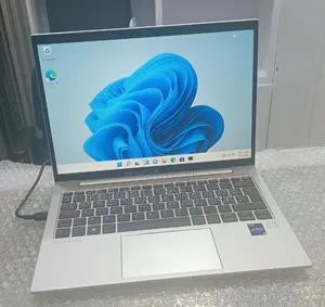 New Laptop HP EliteBook 830 G9 16GB Intel Core i5 SSD 512GB