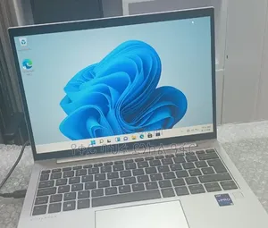 New Laptop HP EliteBook 830 G9 16GB Intel Core i5 SSD 512GB