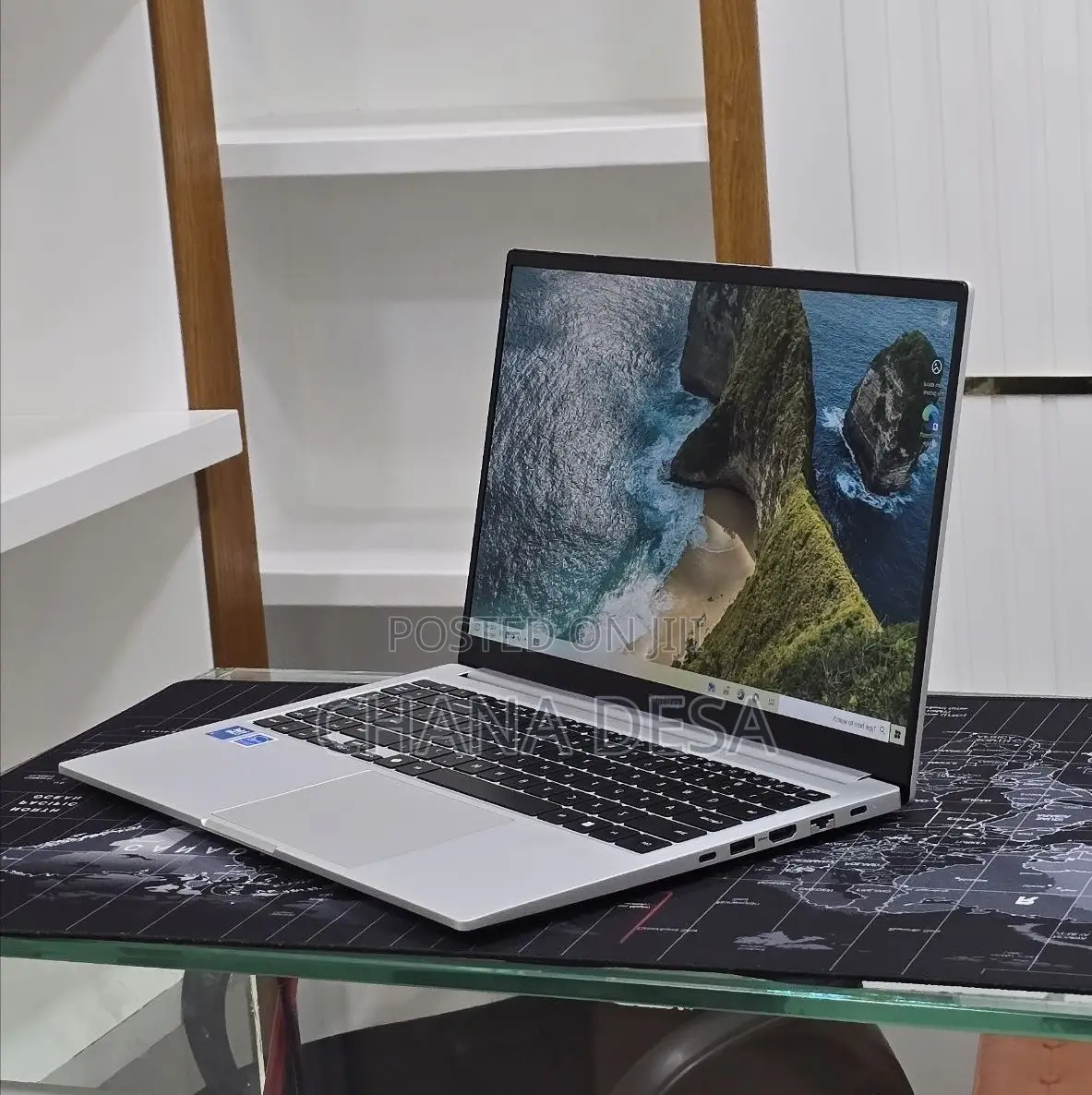 New Laptop Samsung Galaxy Book4 16GB Intel Core 7 SSD 512GB