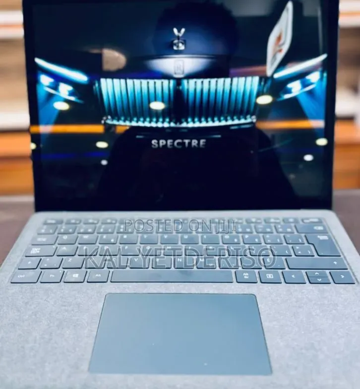 New Laptop Microsoft Surface Laptop 3 16GB Intel Core i7 SSD 256GB