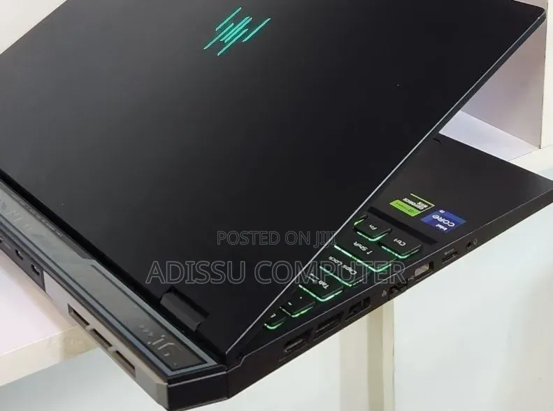 New Laptop Acer Predator Helios Neo 16 16GB Intel Core i9 SSD 1T