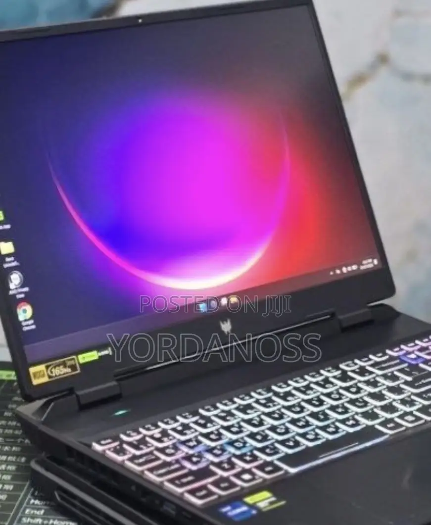 New Laptop Acer Predator Helios Neo 16 16GB Intel Core i7 SSD 512GB
