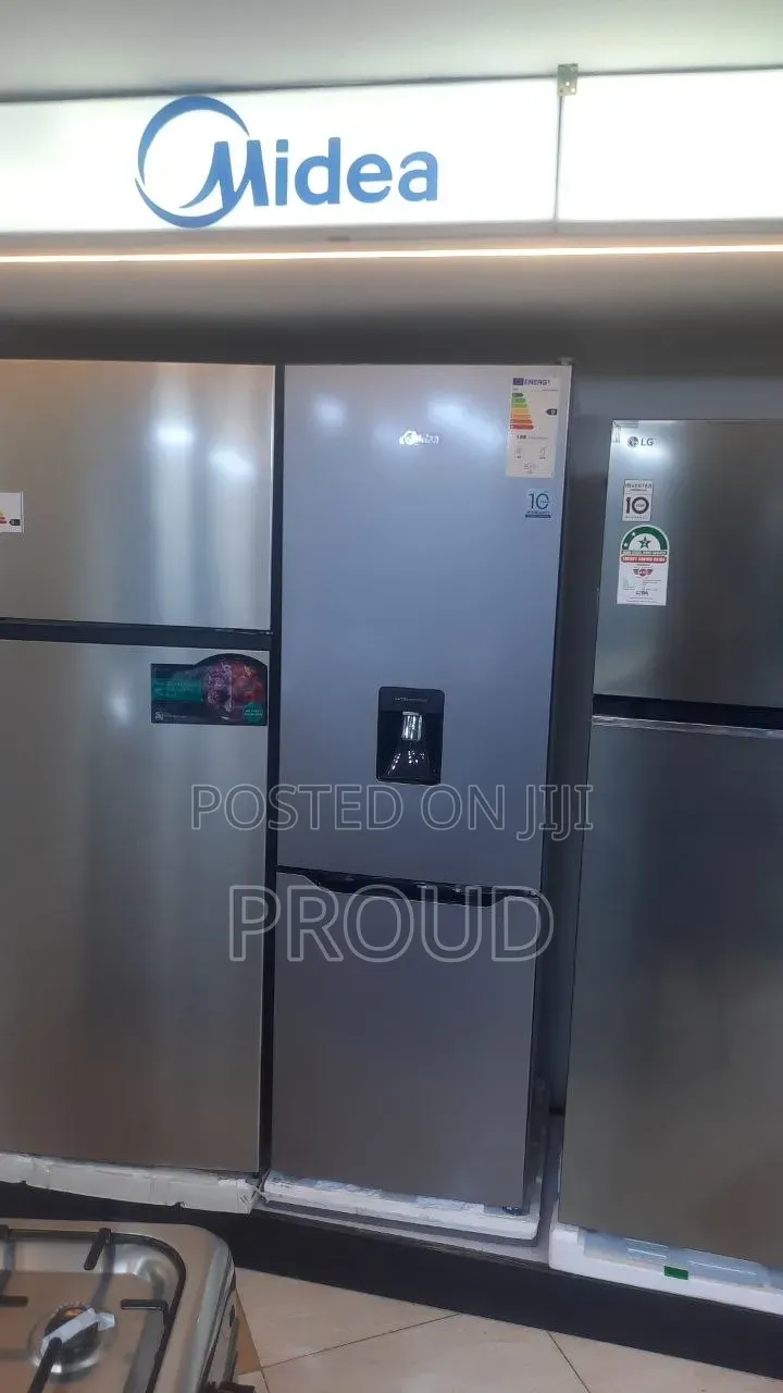 Media 410 With Water Dispenser