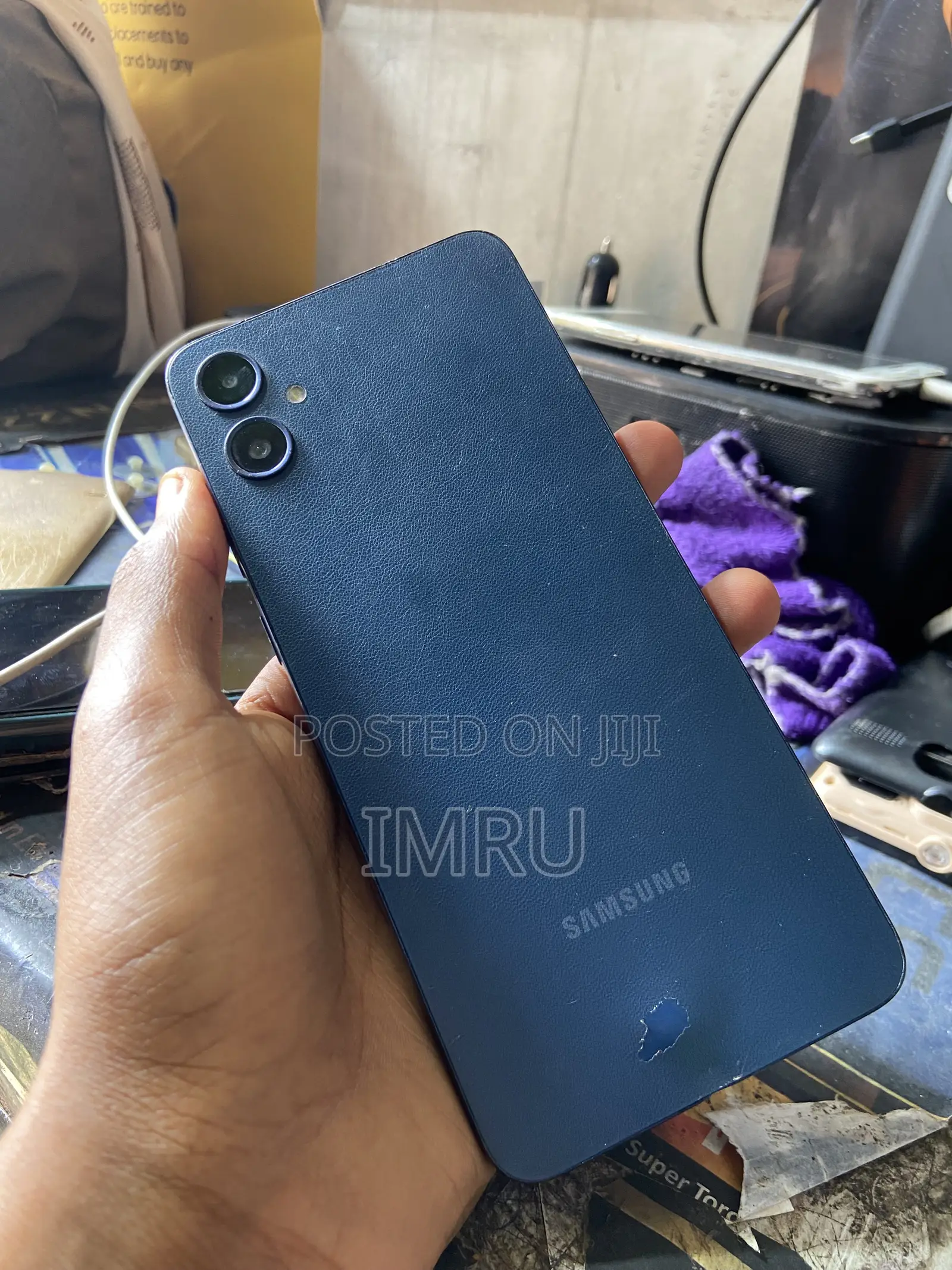 New Samsung Galaxy F05 64 GB Blue