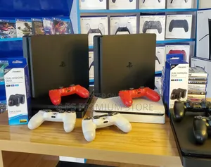 PS4 Slim Jailbreak Dubai Used – 2 Original Joysticks