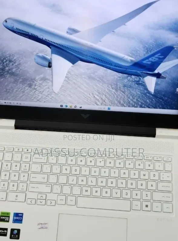 New Laptop HP Victus 16 16GB Intel Core i7 SSD 1T