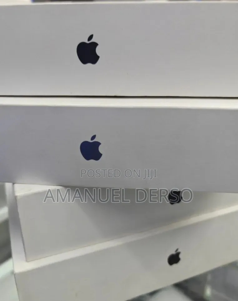 New Laptop Apple MacBook Air 2026 M5 16GB Apple M5 Pro SSD 512GB