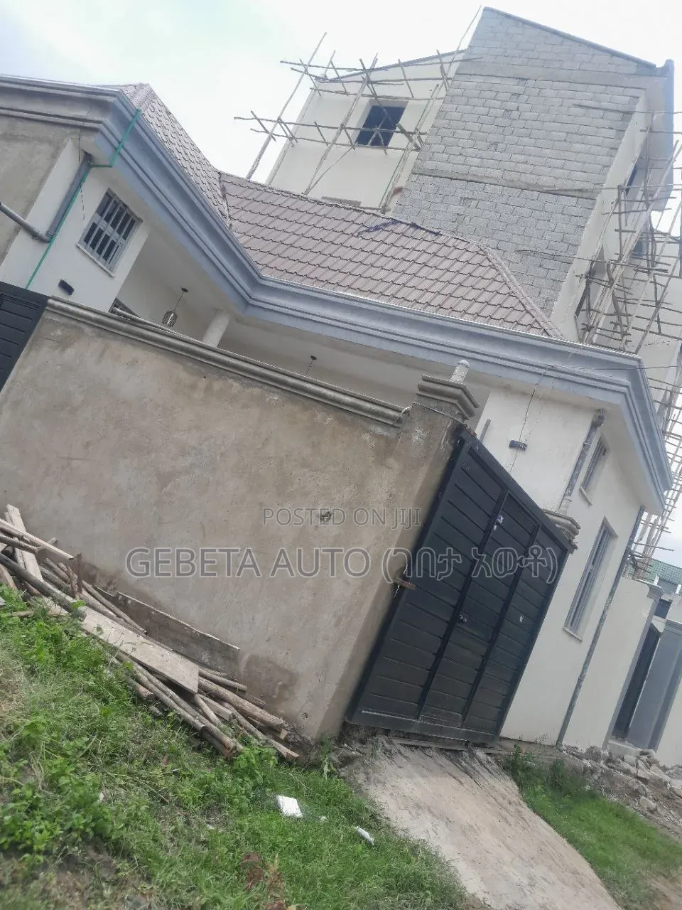 3bdrm Villa in Alem Bank, Akaky Kaliti for sale