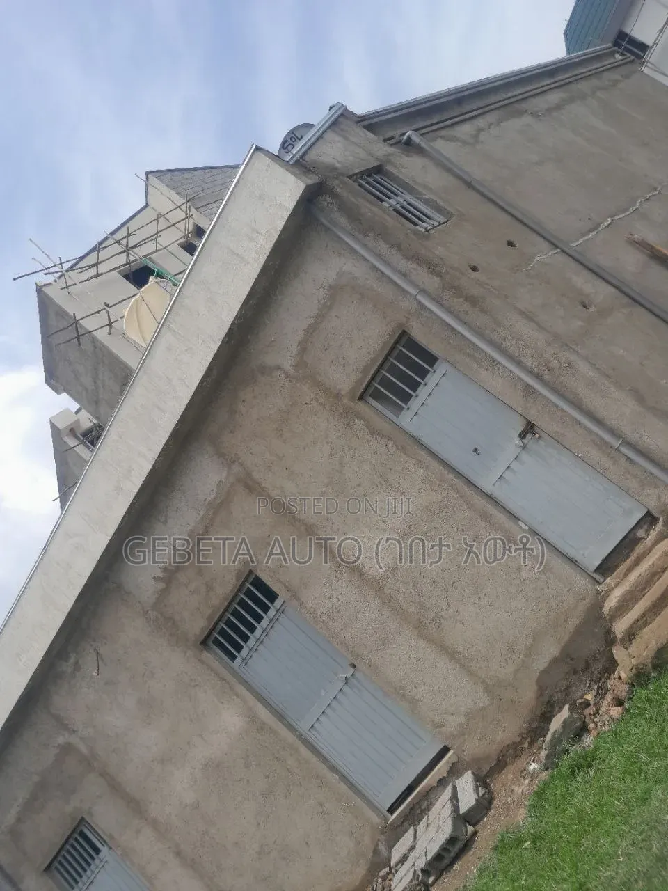 3bdrm Villa in Alem Bank, Akaky Kaliti for sale