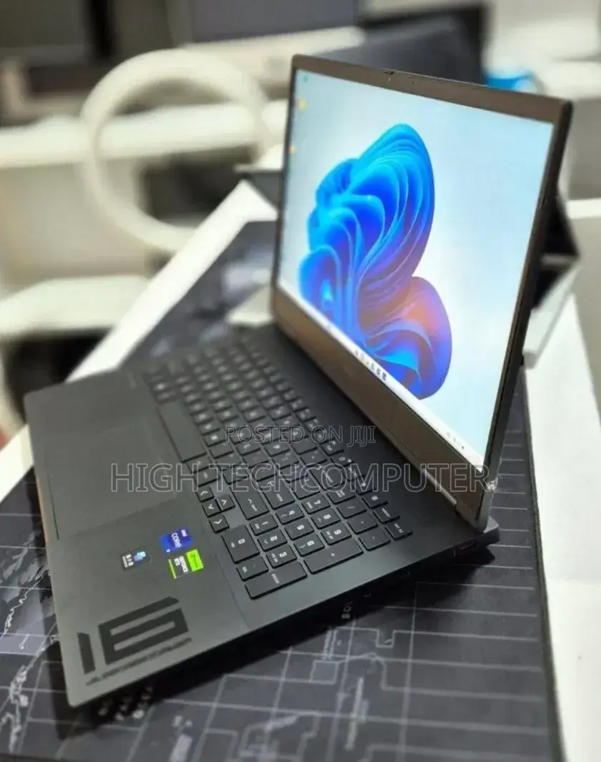 New Laptop HP Omen 16 16GB Intel Core i9 SSD 1T