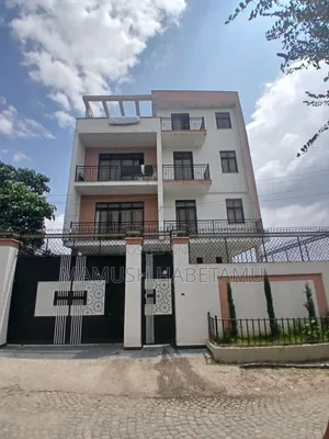 8bdrm House in የግል, Nifas Silk-Lafto for sale