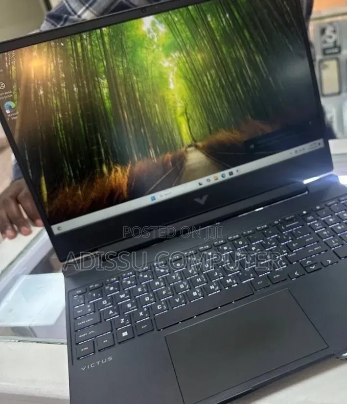 New Laptop HP Victus 16 16GB Intel Core i5 SSD 512GB