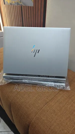 New Laptop HP 16GB AMD Ryzen 5 SSD 512GB